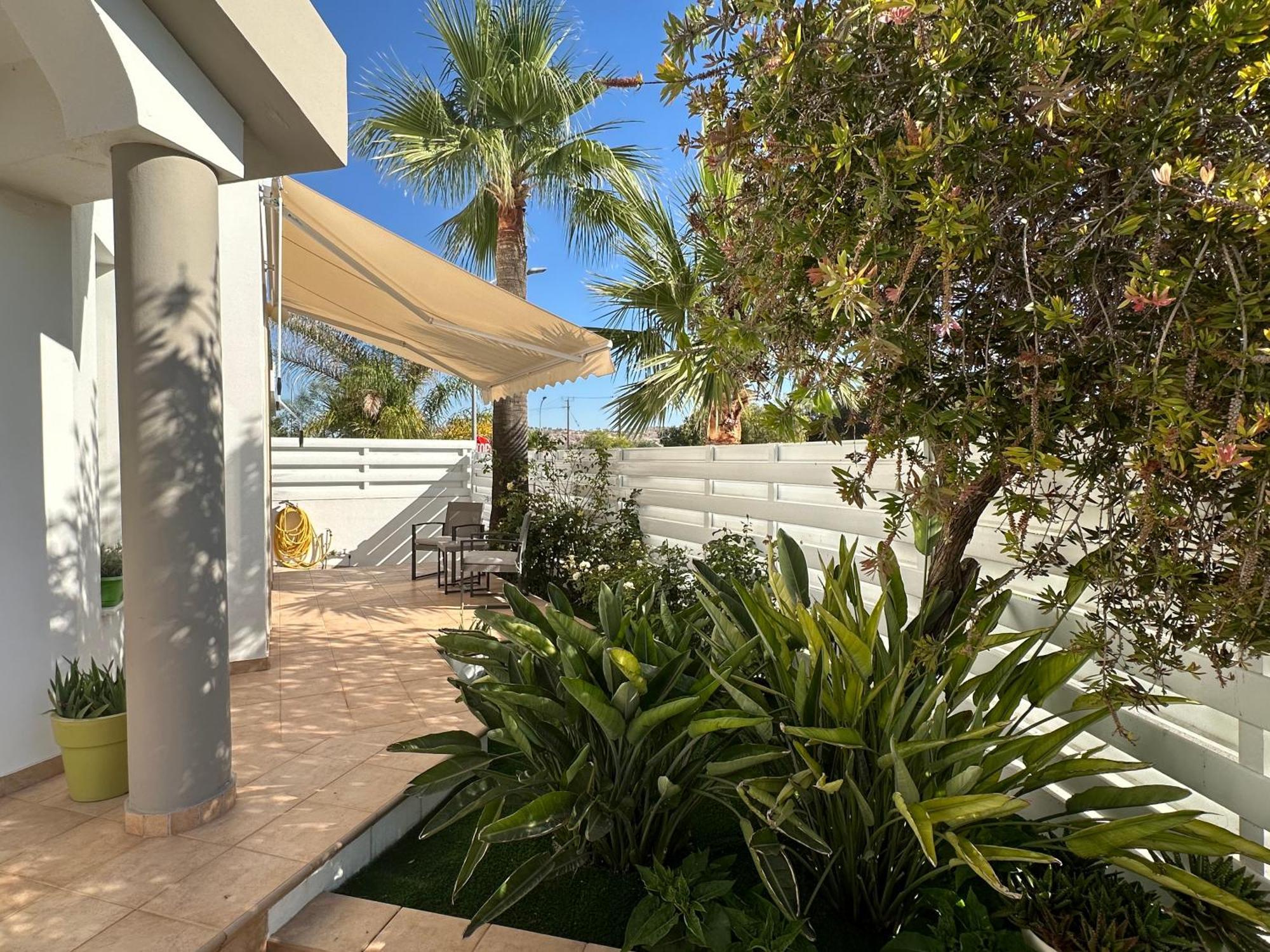 Villa Andy-350 M From The Beach 拉纳卡 外观 照片