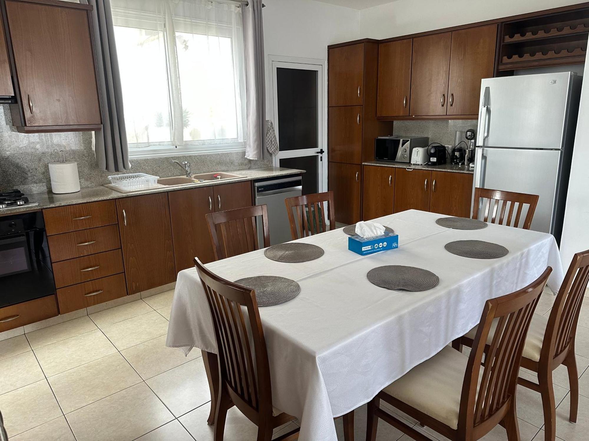 Villa Andy-350 M From The Beach 拉纳卡 外观 照片