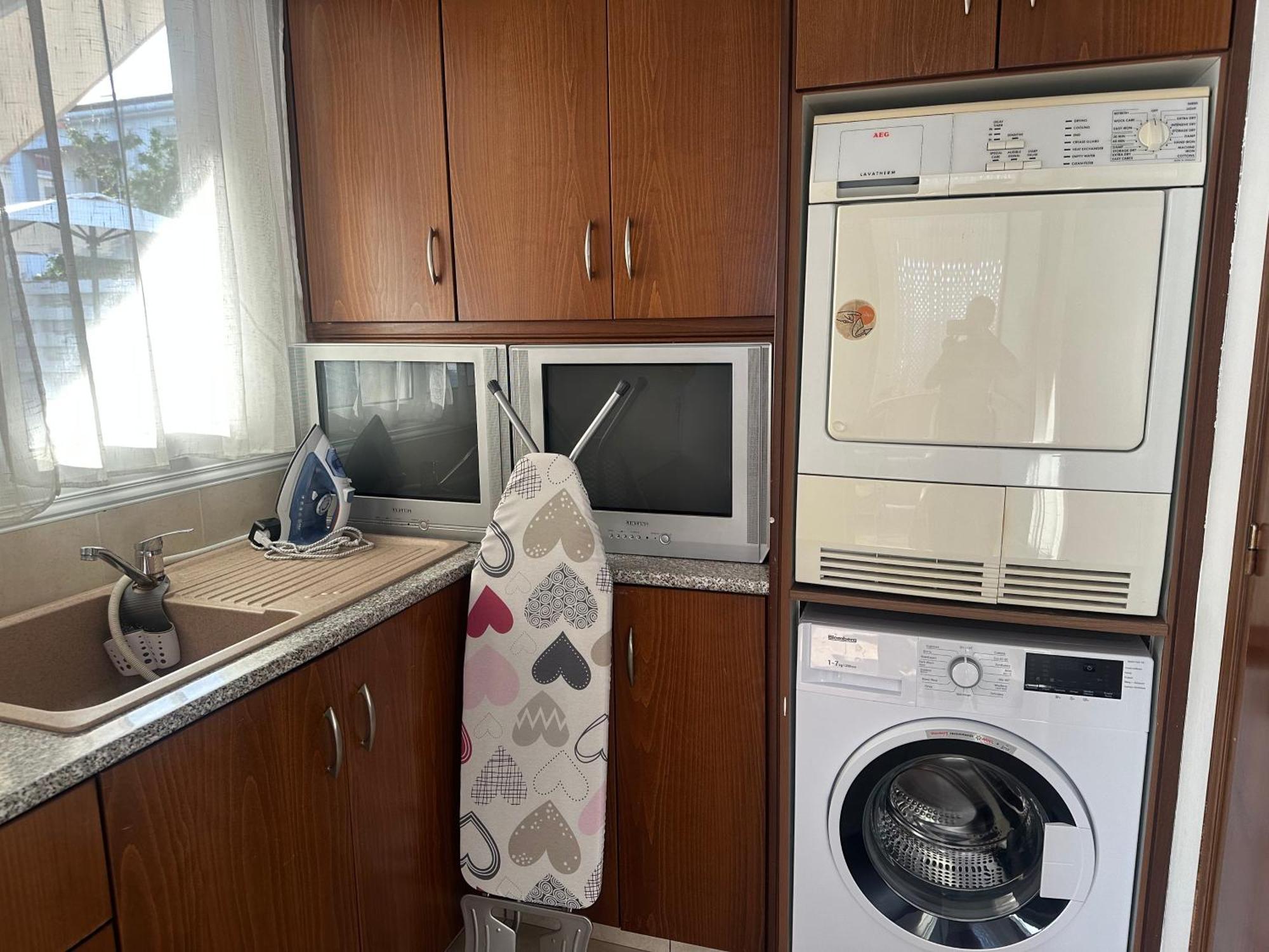 Villa Andy-350 M From The Beach 拉纳卡 外观 照片